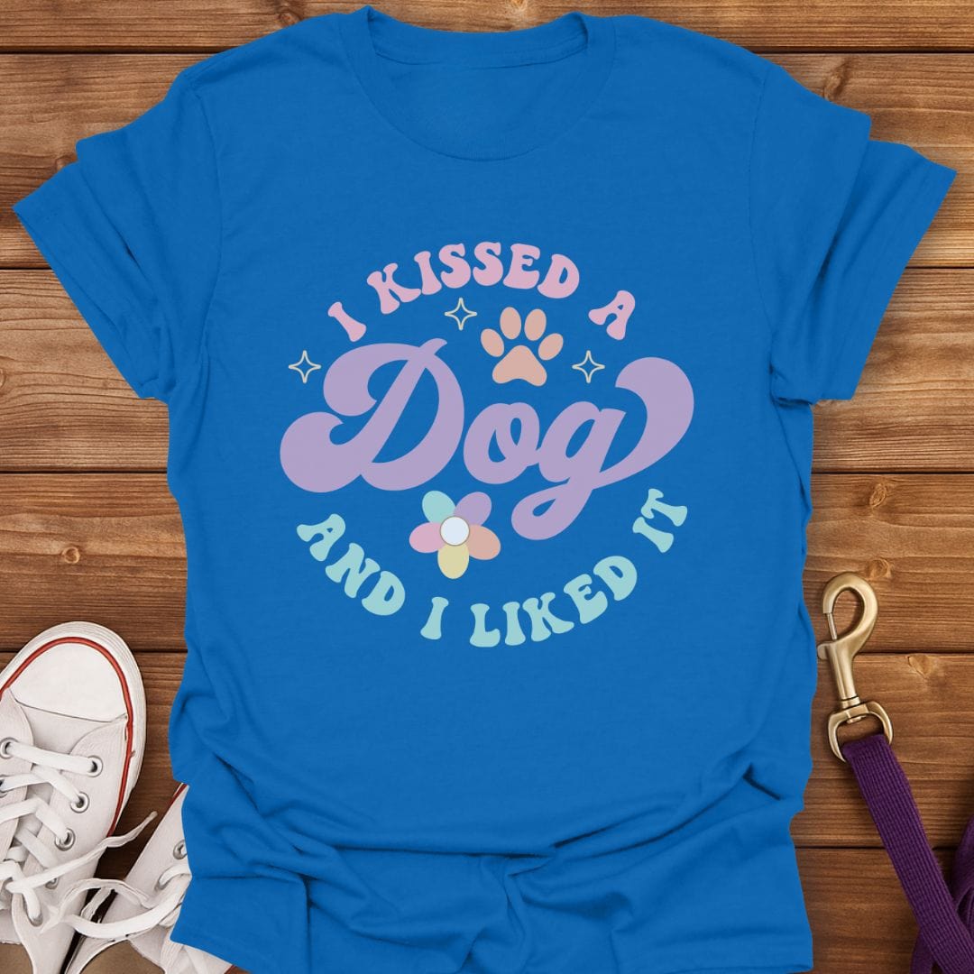 I Kissed a Dog T-Shirt Royal / S